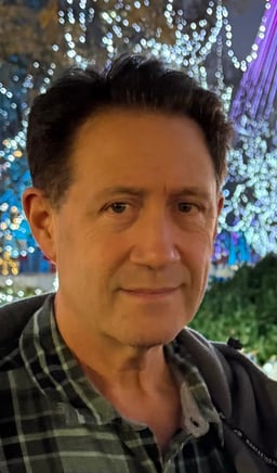 Elliott Horowitz